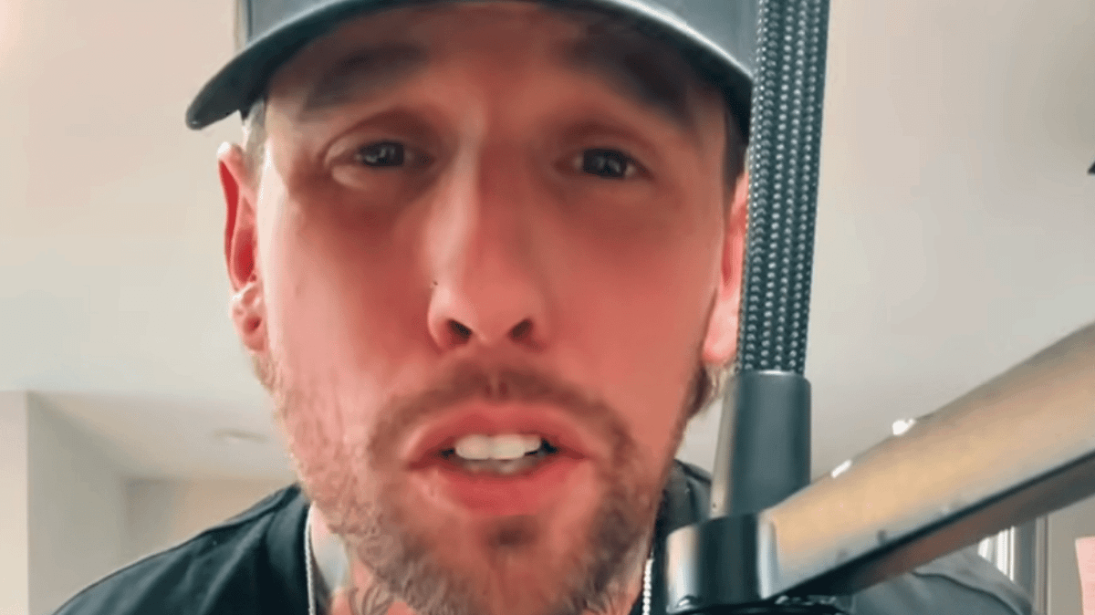 Corey Warren Reveals Three Types of People Who Should Never Drink